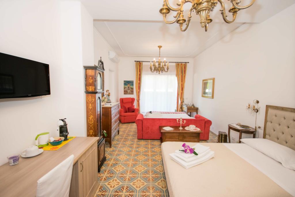 B&B Il Muro Vecchio Giardini Naxos Eksteriør billede