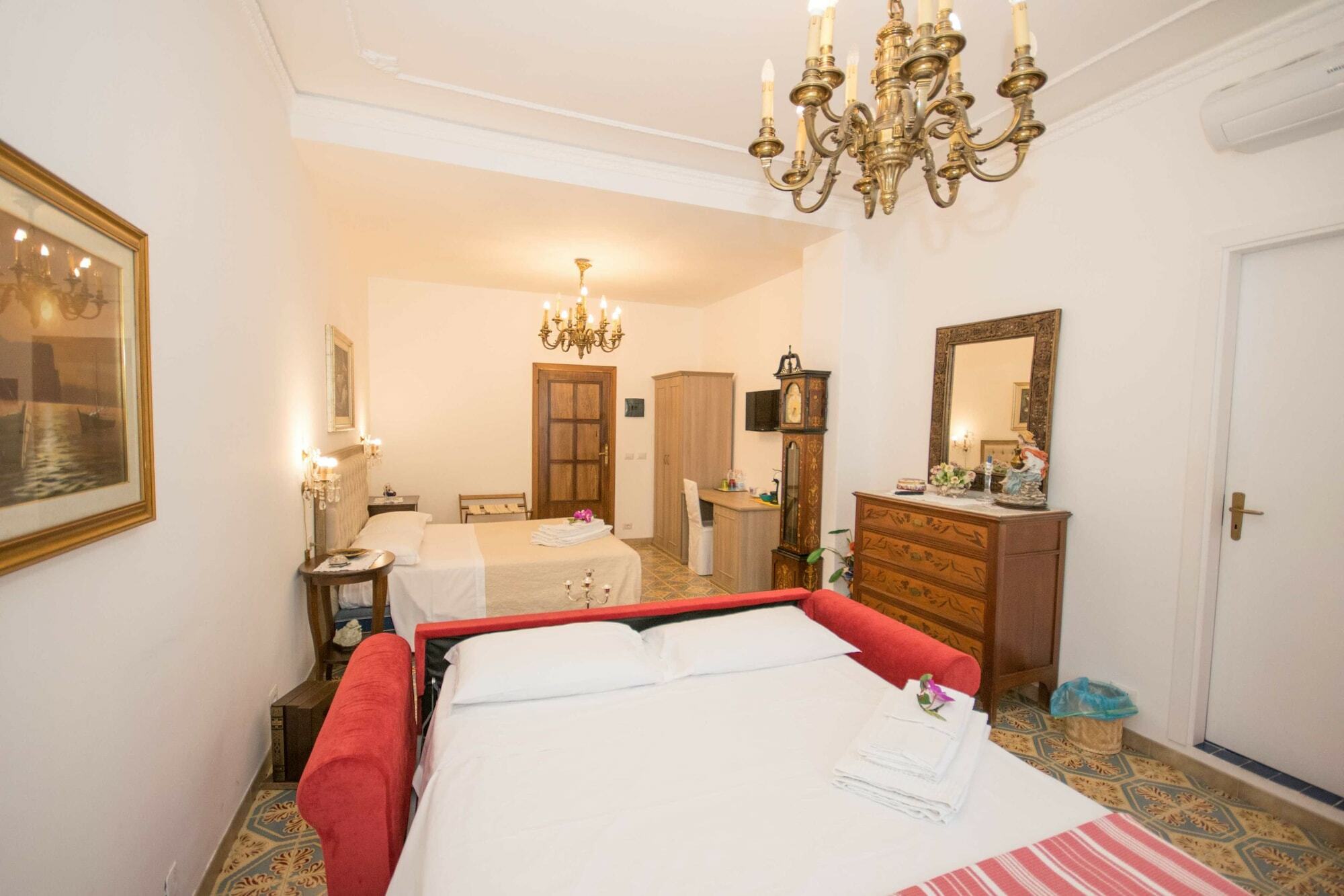B&B Il Muro Vecchio Giardini Naxos Eksteriør billede